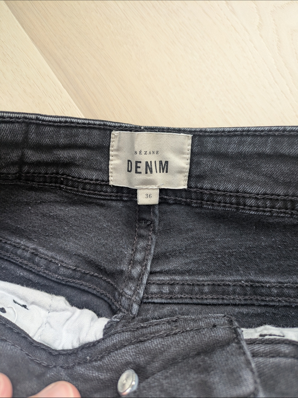Sezane Black Parfait Slim Jeans